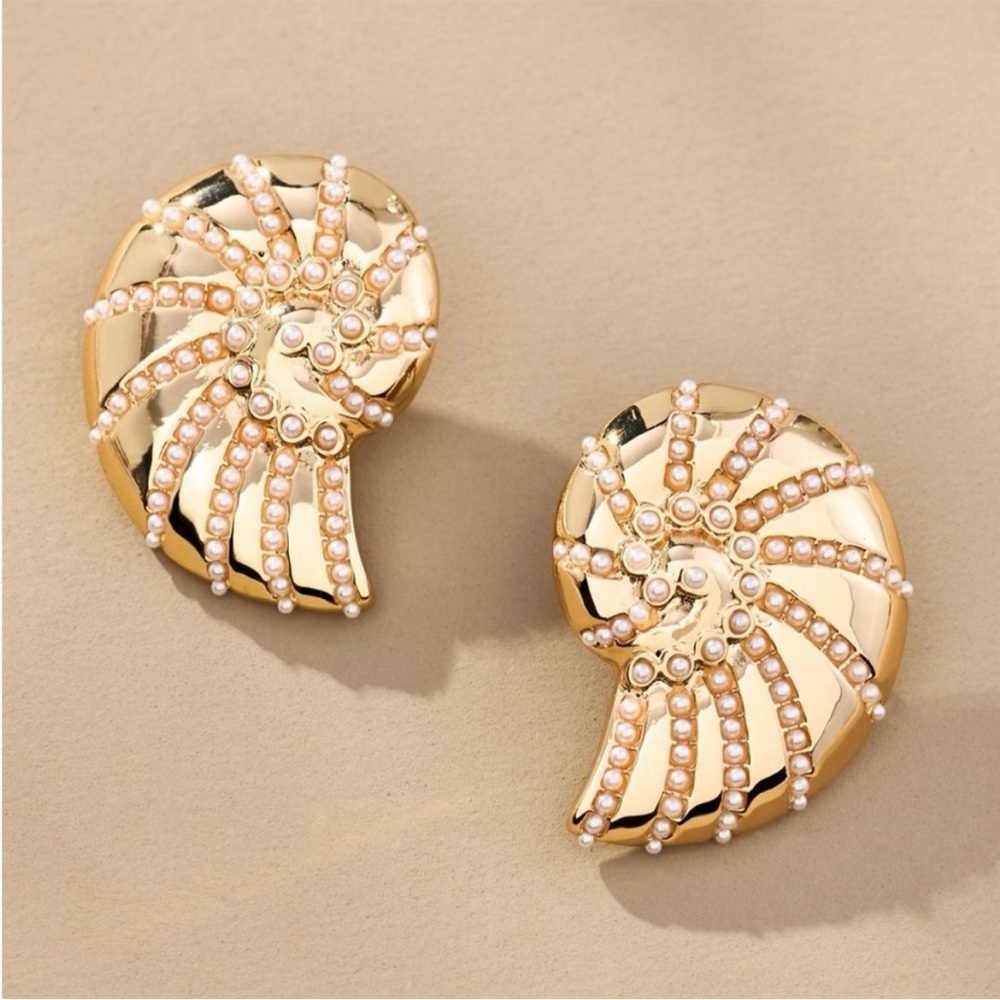 Anthropologie Gold Shell Pearl Post Earrings